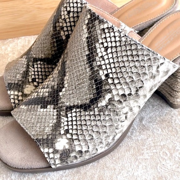 Brand New Rockport Genuine Leather Snakeskin Print Amara Slide Heeled Sandals - Picture 6 of 16